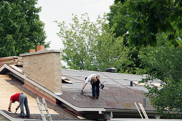 Best Residential Roofing Contractor  in Marengo, IA